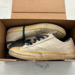 Golden Goose V-Star2